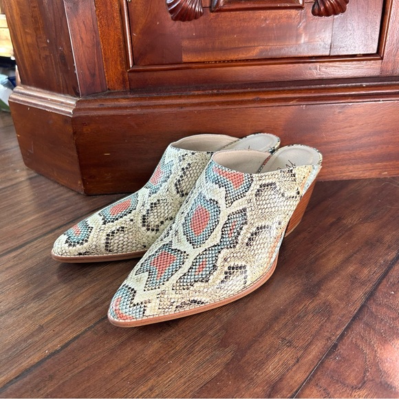 Matisse Women's Cammy Mule Shoes - Picture 1 of 9